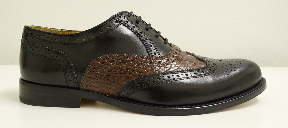 Men’s shoe, leather black and caiman leather